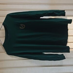 VS long sleeve shirt